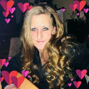 Meet your Posher, Connie